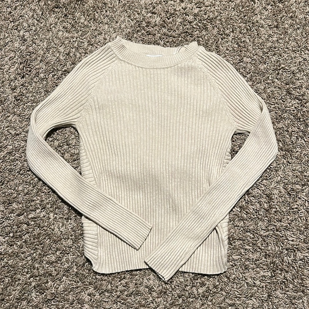Cropped sweater‼️‼️